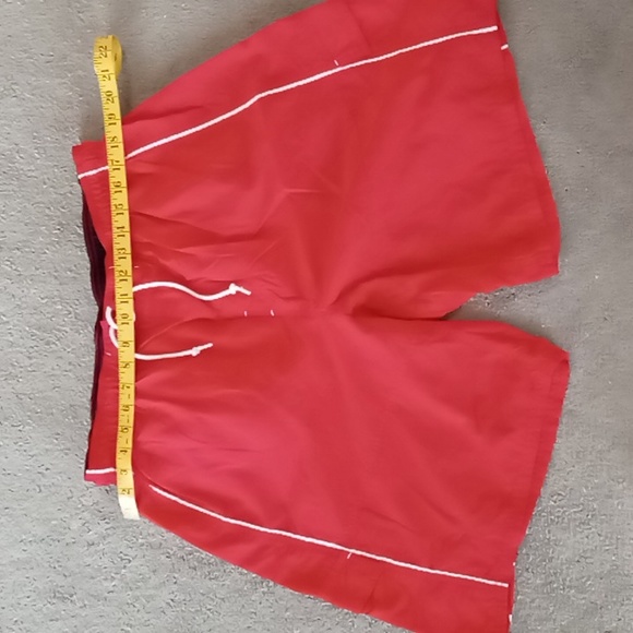 Ocean Pacific BNWOT VINTAGE MENS RED W WHITE TRIM BOARD SHORTS SZ XL - Picture 2 of 9